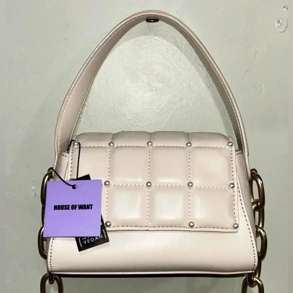 HOUSE OF WANT. WE ARE CHIC CROSS BODY BAG. DESIGNER. WINTER WHITE. NWTS🛍️! - Picture 2 of 15